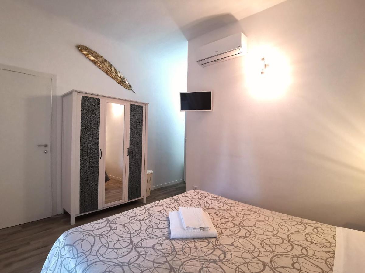 5 Terre Cozy Apartments Специя Екстериор снимка